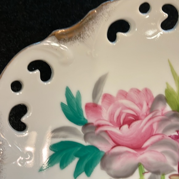 Vintage Hand Painted with Pink Flowers Plate Gold Trim - Picture 2 of 9
